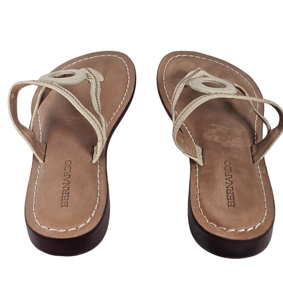 Bernardo Beige Women Sandals 7.5M Minimalist Resort Boho Coastal Granddaughter - Picture 6 of 10